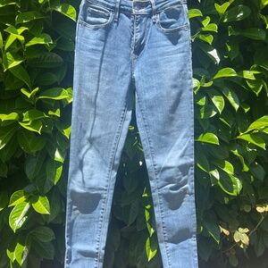 Levi's 721 High Rise Skinny jeans, cut off with fringe, Stretch fit, Sz 25